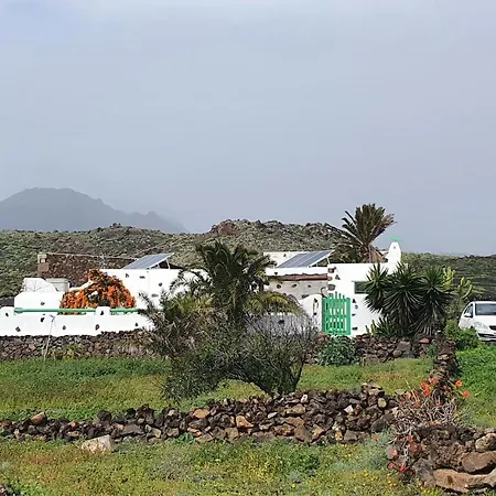 Hotel Roca Redonda Haría