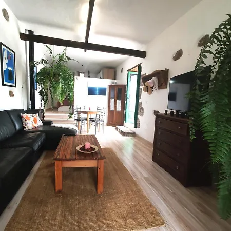 Holiday home Roca Redonda